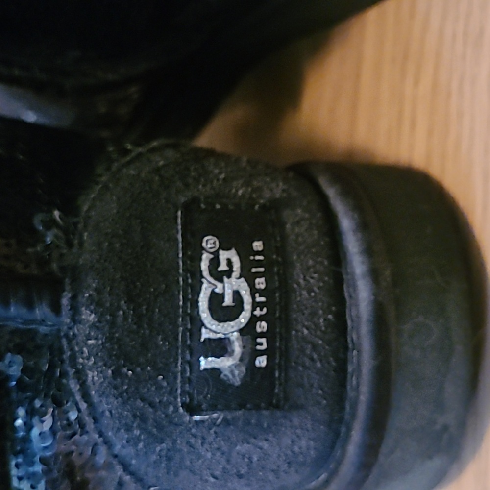 Sequins Uggs - image 5